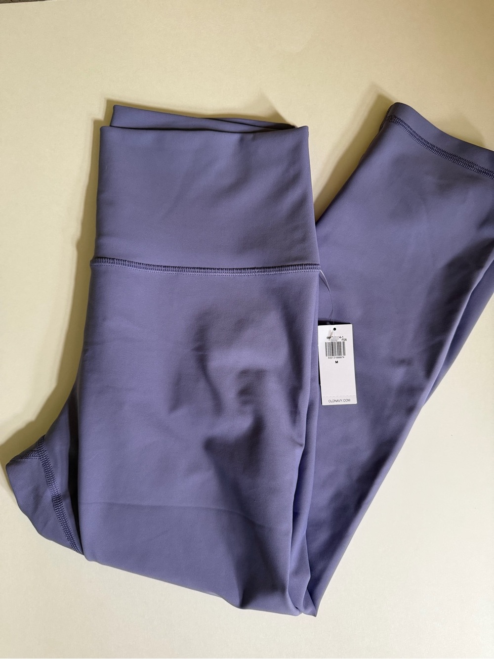Old Navy Women’s Lavender High-Waist Active Cropped Leggings - Picture 2 of 4